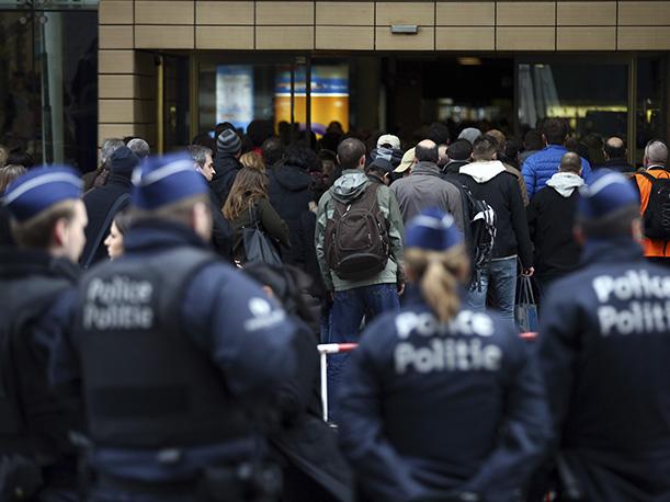 Bélgica: evacúan estación de tren de Bruselas por alerta de bomba