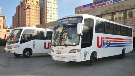 Las dos movilidades del servicio de transporte de la UMSA