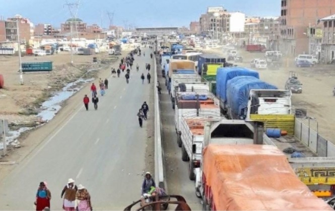El Alto: Policía asegura que este lunes actuará para evitar bloqueos 
