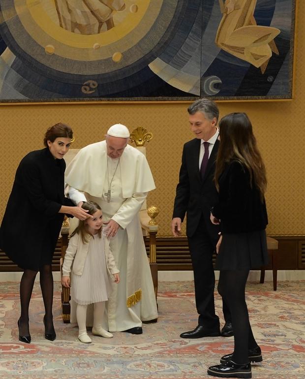 Antonia se animó a hacerle algunas preguntas al Papa