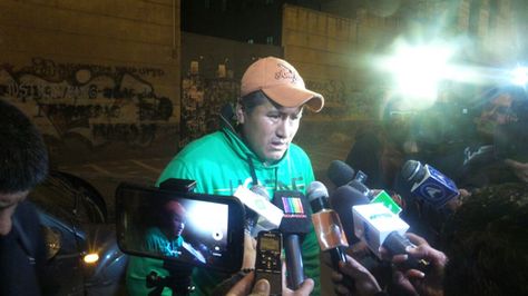 Llegada de Ángel Aparaya a la Fiscalía. Foto: Dennis Luizaga