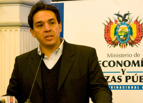El viceministro de Pensiones y Servicios Financieros, Mario Guillén, informa.