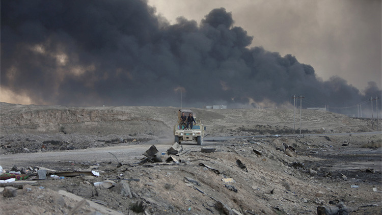 Un vehículo militar iraquí durante una operación contra el Estado Islámico en Mosul, el 22 de octubre de 2016.
