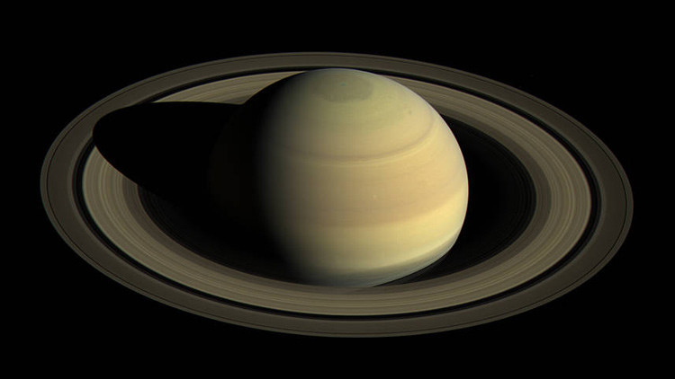 El hemisferio septentrional de Saturno en 2016