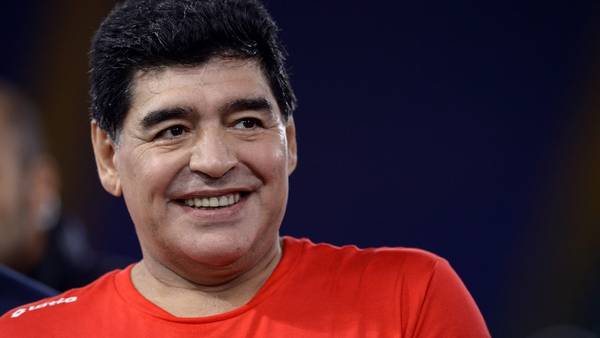 Maradona le mandó un audio a través de WhatsApp a
