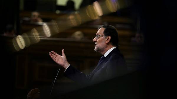 Discurso. El presidente español, Mariano Rajoy, hoy, al dar su mensaje al Congreso durante la votación (Reuters).
