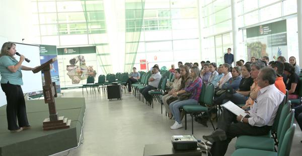Conversatorio sobre el río Piraí
