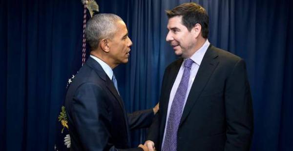 Marcelo Claure y el presidente de EEUU se reunieron en la Casa Blanca, dos semanas después de que el empresario anuncie la donación de un millón de celulares