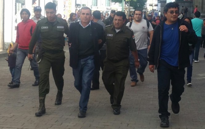 Salinas reconoce que mandó grabar un video de militares que negocian devolución de dineros
