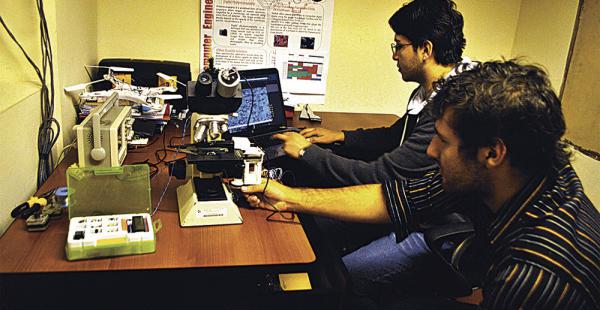 El proyecto de Rodrigo Loza y Khalil Nallar finalista en el Hackaday Price