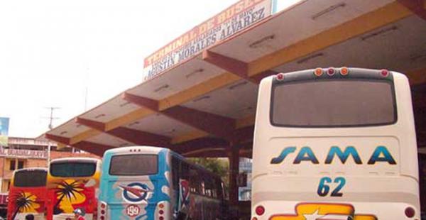 El agua para la terminal de buses es suministrada por camiones cisternas