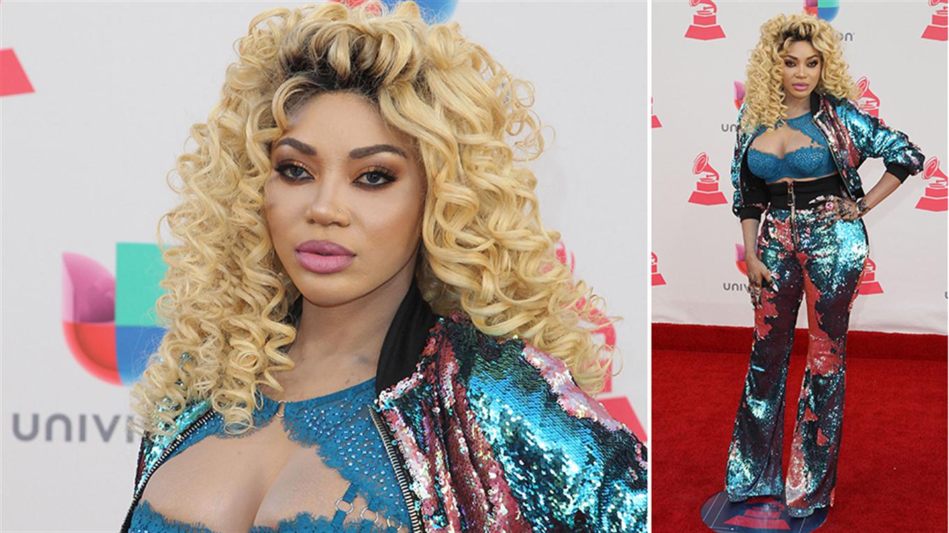 La excéntrica cantante africana Dencia, a medio camino entre Beyoncé y la Tigresa del Oriente. Foto: Agencias