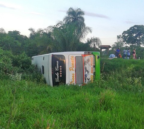 Accidente de bus en la ruta Trinidad – Santa Cruz deja nueve heridos ...