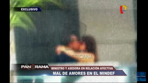 La prueba de la relación que sostiene con su asesora. La prueba de la relación que sostiene con su asesora.