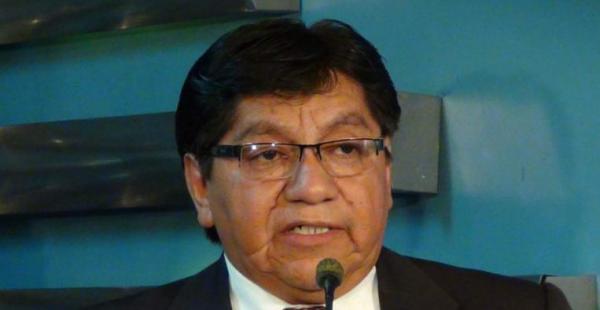 El viceministro Julio Villa y otras dos autoridades viajaron hoy a Medellín