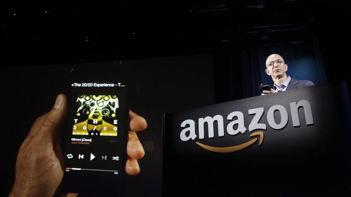 Foto: Jeff Bezos, durante una presentación en la sede de Seattle de la compañía en octubre de 2014. (Reuters/Jason Redmond)