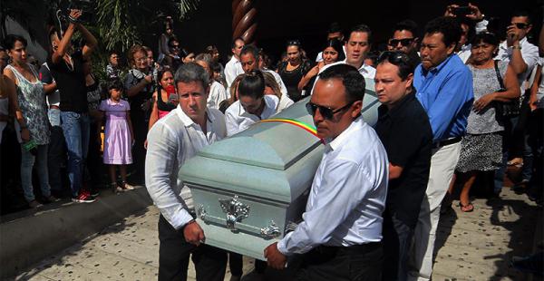 La familia Arias. Despidió a Sisy. Los amigos y familiares acompañaron este doloroso momento.
