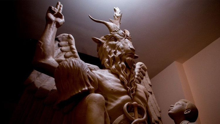 La escultura de Baphomet, un objeto de adoración para los satanistas