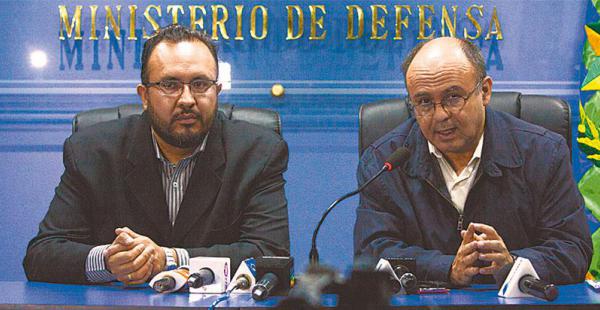 Los ministros Milton Claros, de Obras Públicas, y de Defensa, Reymi Ferreira, se enfrentaron públicamente
