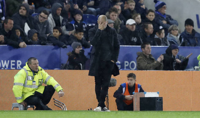 Guardiola ha encajado su segunda derrota consecutiva en la Premier (Carl Recine/Reuters).