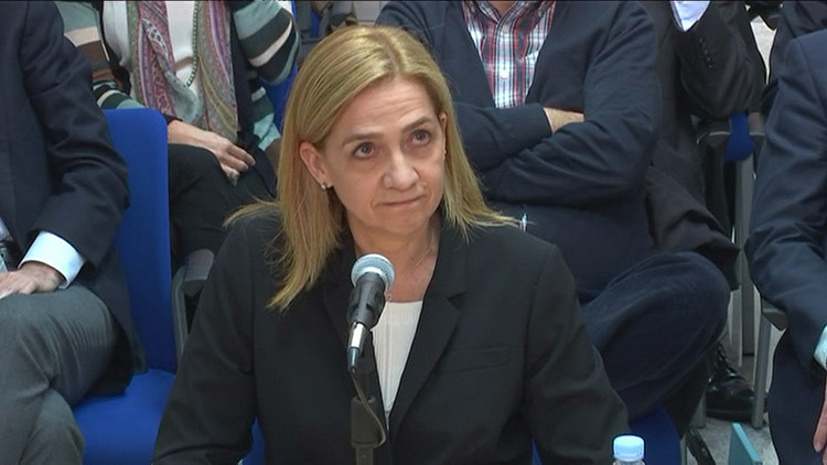 La Infanta Cristina testifica en el juzgado de Palma de Mallorca, España