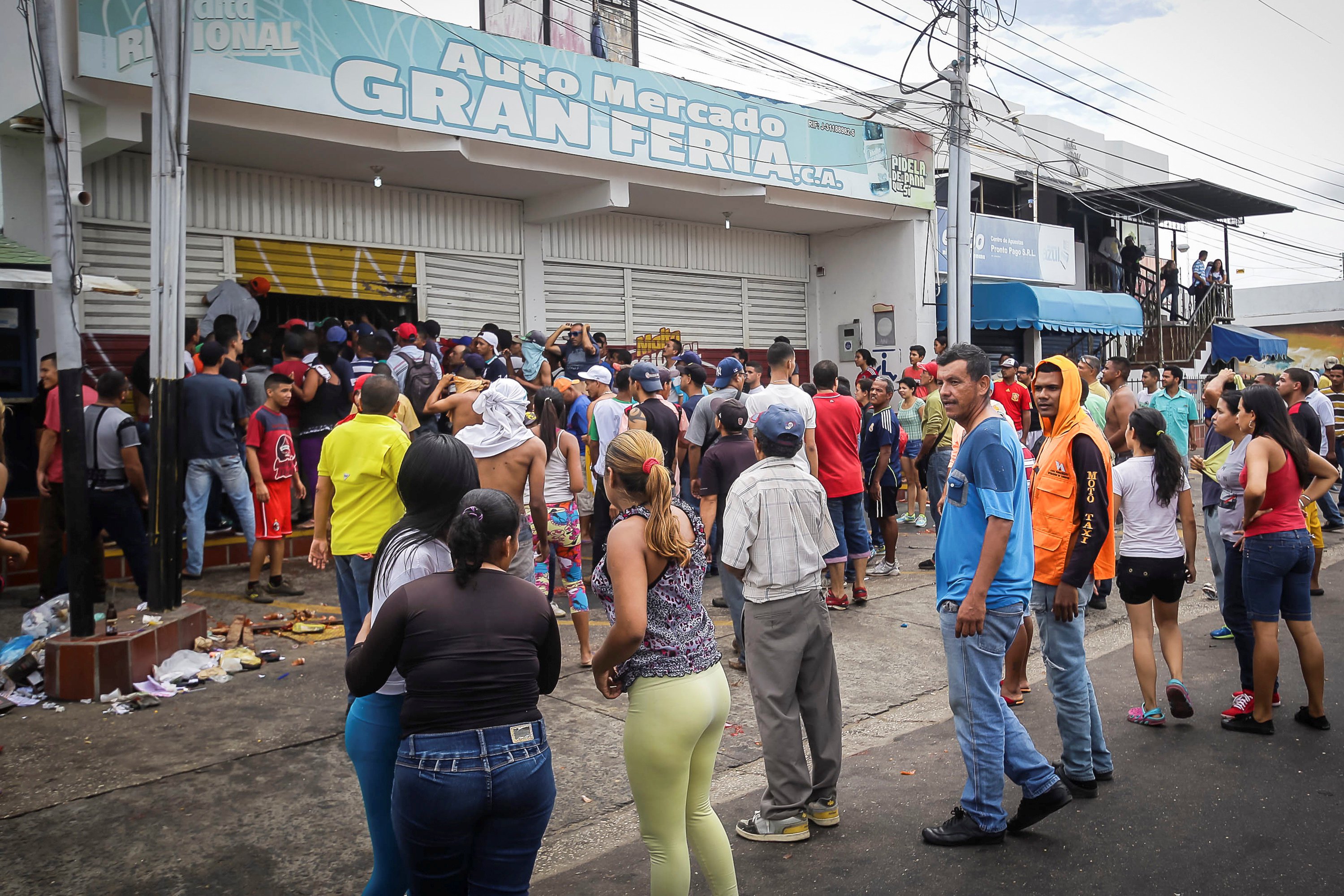 Ciudad Bolivar, Venezuela December 17, 2016. REUTERS/William Urdaneta EDITORIAL USE ONLY. NO RESALES. NO ARCHIVE.