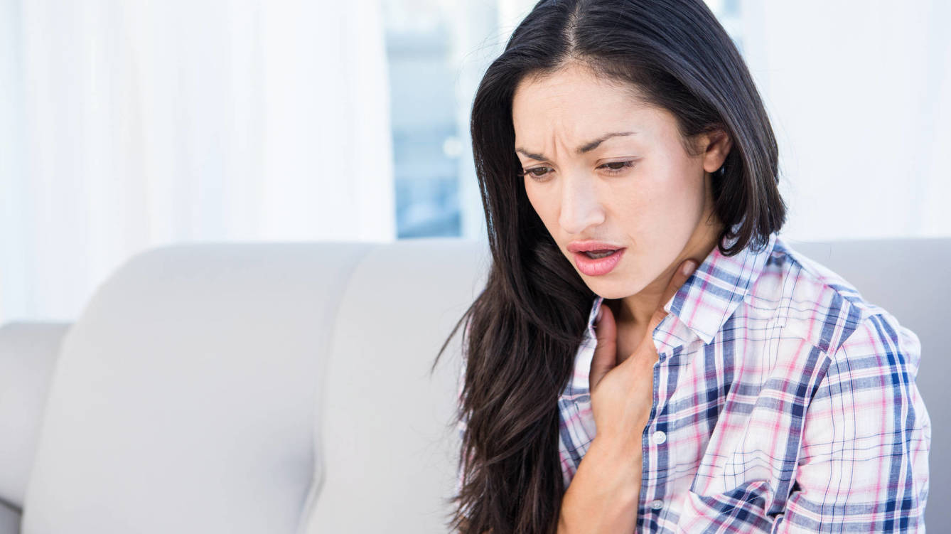 Foto: El dolor en el pecho o el cansancio extremo son habituales. (iStock)