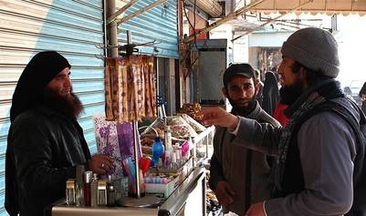 Un mercado en la ciudad siria de Raqqa./ AP