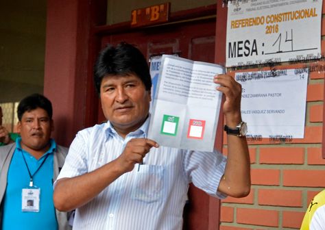 El presidente Evo Morales en el referéndum constitucional del 21 de febrero de 2016.
