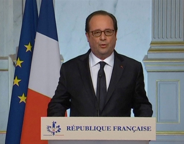 El presidente François Hollande, en una comparecencia de urgencia esta mañana.