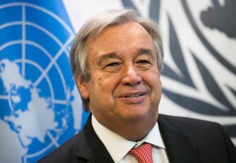 El recientemente elegido secertario general de la ONU, Antonio Guterres, en una sesión de fotos en la sede de Naciones Unidas. Foto: AFP