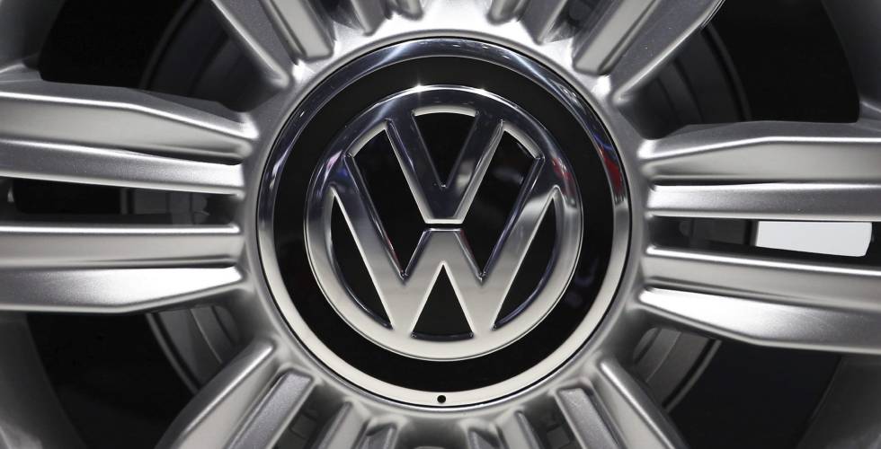 Logotipo del fabricante de automóviles alemán Volkswagen 