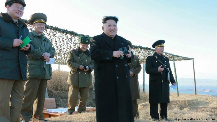 Nordkorea testet Schiff-Abwehrrakete (picture-alliance/dpa/Kcna)