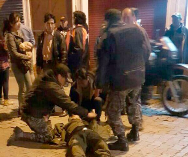 Policía sufrió impacto de bala la noche del sábado por un delincuente que robó a una librecambista.