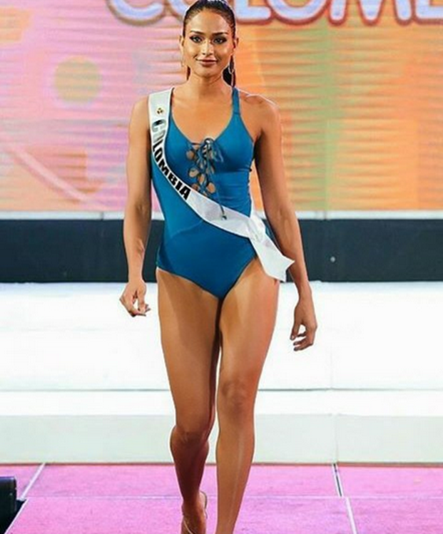 Latinas en traje de baño, Miss Universo