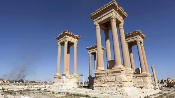 El Tetrápilo de Palmira sufrió los ataques de ISIS (Reuters)
