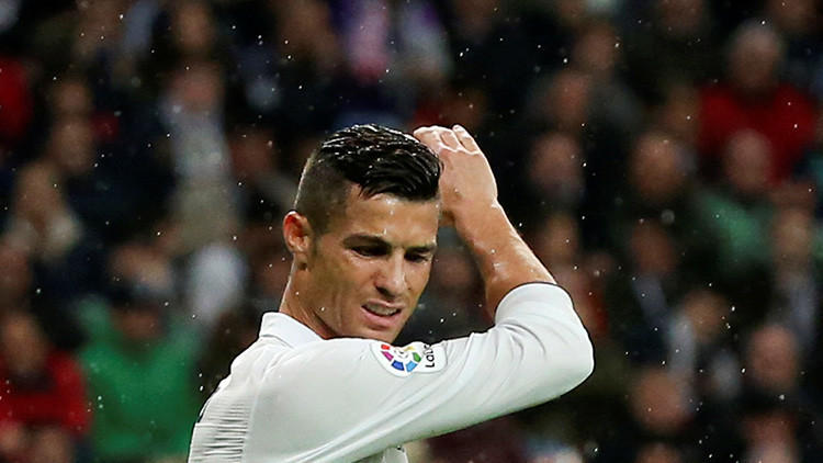 Ronaldo se enfada con los aficionados del Real Madrid y los llama 