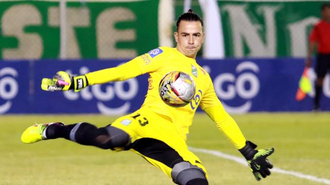 Viscarra debutó como capitán de Oriente en el triunfo ante Universitario de Sucre. Foto: Jorge Ibáñez %image_alt%