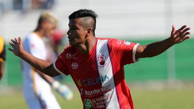 Mauricio Chajtur fue el autor de uno de los goles ante el Tigre. Foto: Jorge Uechi %image_alt%