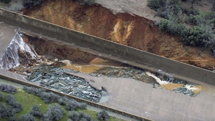 Publican videos del espectacular accidente de la presa más alta de EE.UU. en California 