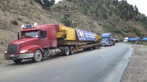 La maquinaría llega a territorio nacional. Foto: Ende
