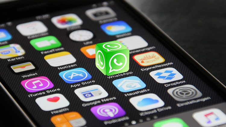 ¿WhatsApp 'asesina' a Snapchat?: Ola de memes por la nueva actualización del servicio de mensajería