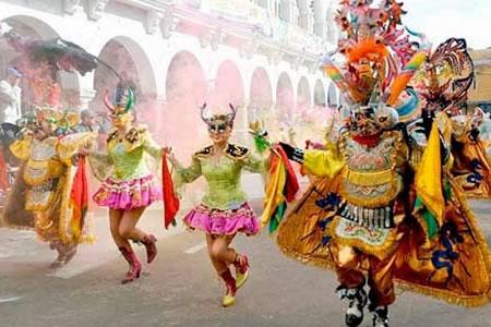 Resultado de imagen para Morales dice que el Carnaval de Oruro es una gran muestra de la riqueza cultural de Bolivia