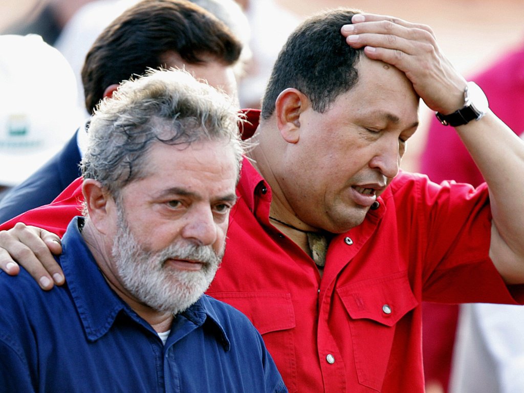26mar2008---o-presidente-do-brasil-luiz-inacio-lula-da-silva-e-o-presidente-da-venezuela-hugo-chavez-visitam-a-refinaria-abreu-e-lima-em-recife-1434674144580_1024x768