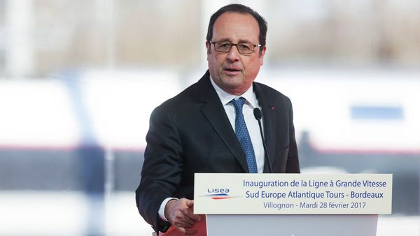 El presidente François Hollande deja el poder con baja popularidad(AFP)