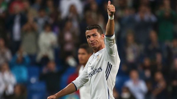 Cristiano Ronaldo pretende un recambio en la delantera (Reuters)