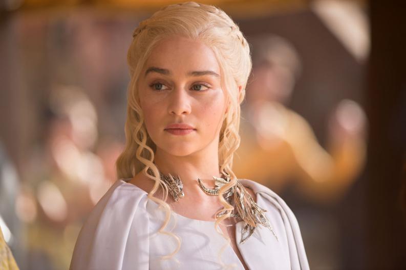 emilia clarke daenerys escenas de sexo game of thrones 2