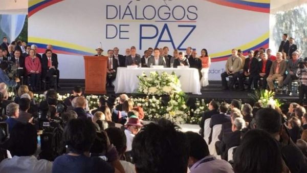 Los ataques del ELN continúan pese a que hay en marcha una mesa de paz en Ecuador