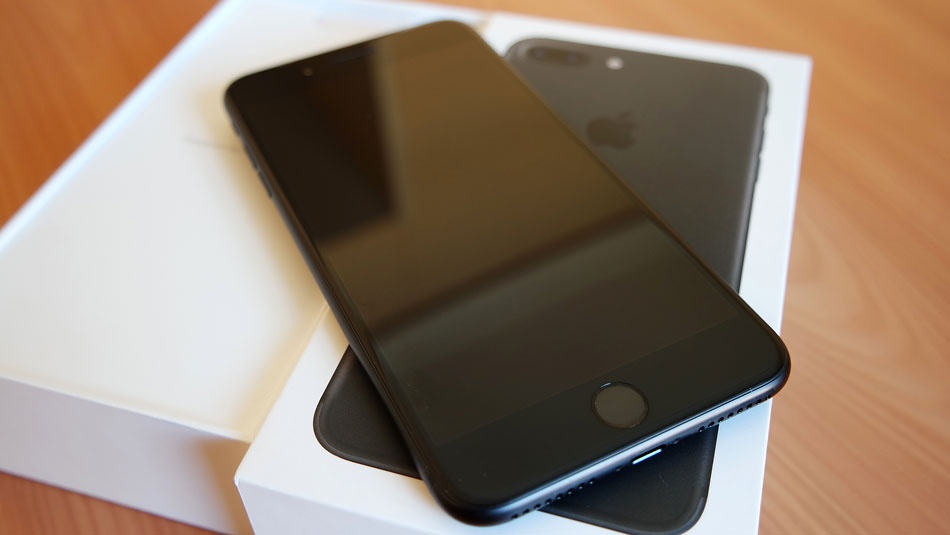 iPhone 7 Plus de color negro mate