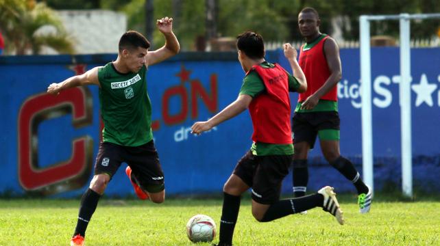 Villarroel ha demostrado que está para jugar desde el primer minuto. Foto: Jorge Uechi %image_alt%